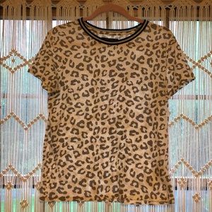 Cheetah print tee shirt